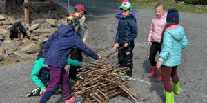 Škola v přírodě - 1747584378_ŠvPř Prostř.Bečva - Kyčera 2025 - pelmel fotek  (89).jpeg